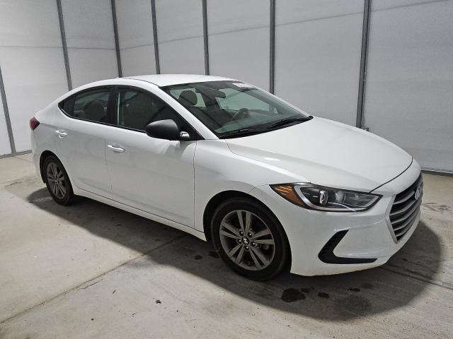  HYUNDAI ELANTRA 2017 White