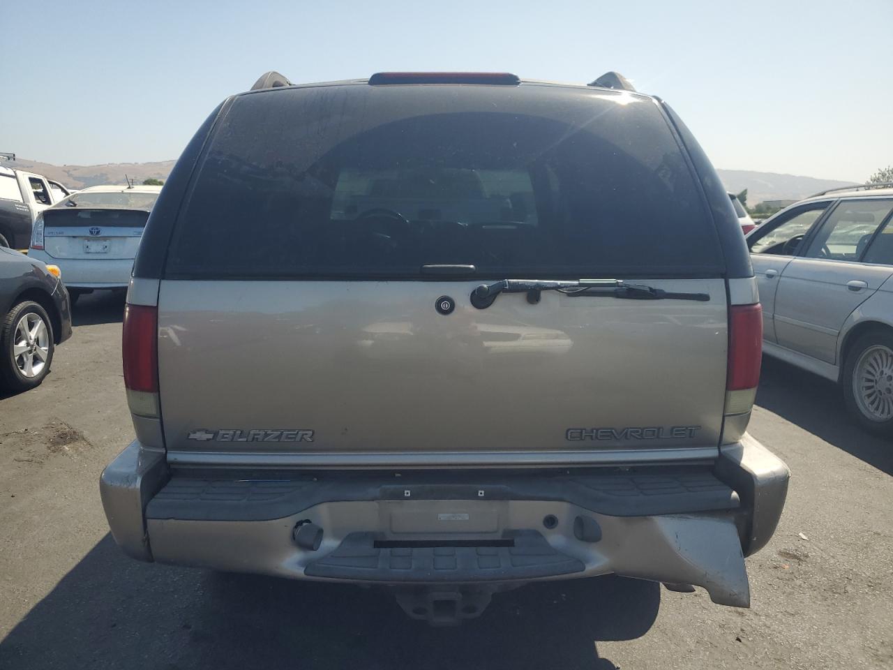 2002 Chevrolet Blazer VIN: 1GNDT13W02K126453 Lot: 62340355