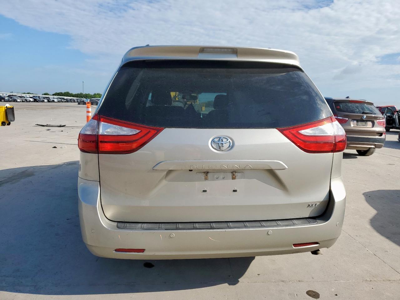 5TDYK3DCXGS748314 TOYOTA All Models 2016