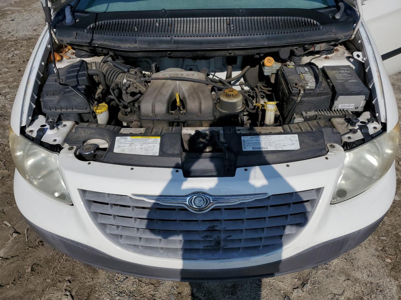 2002 Chrysler Voyager Ec VIN: 1C4GJ15B02B564489 Lot: 61144965