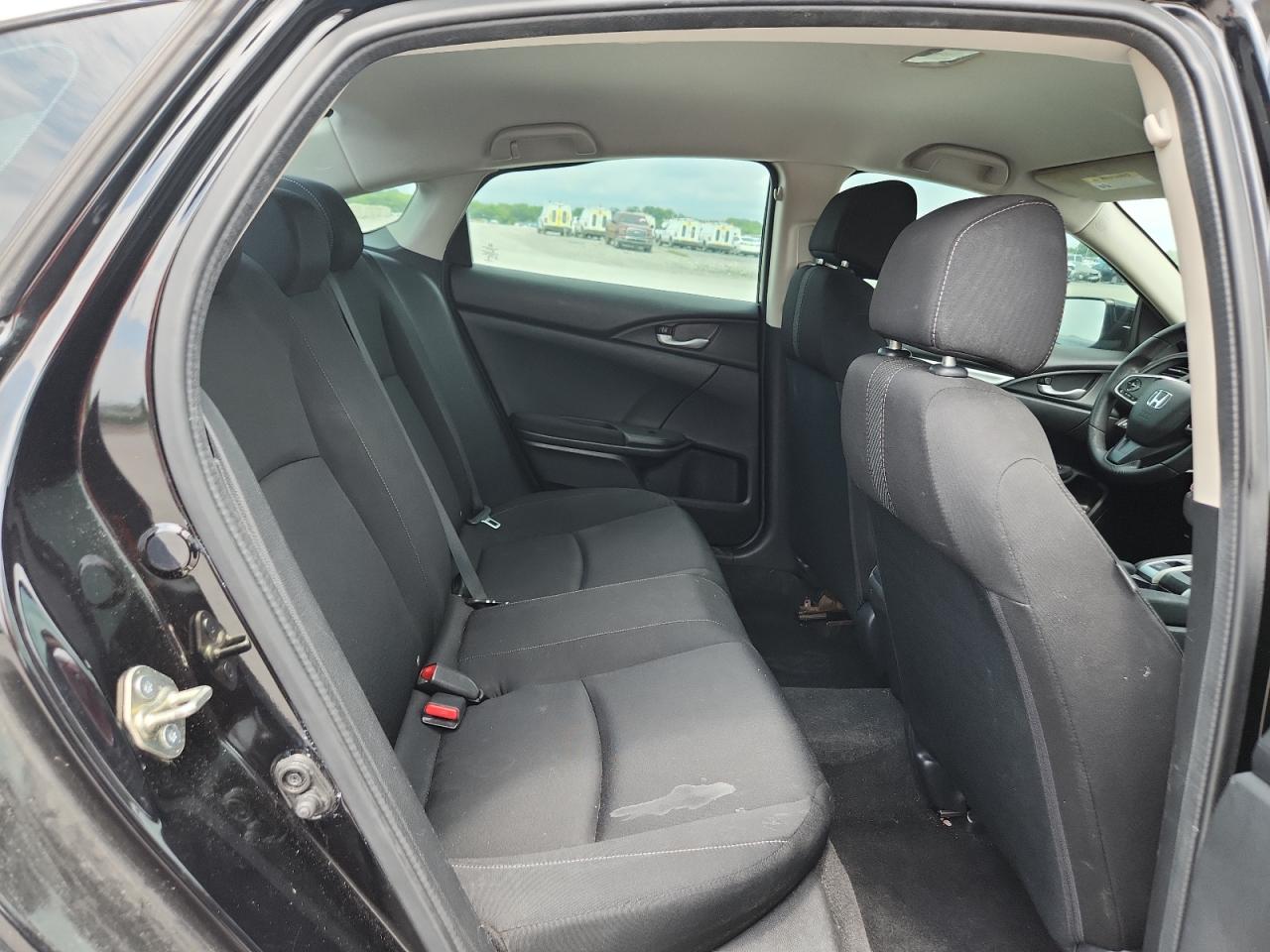 2016 Honda Civic Lx VIN: 2HGFC2F51GH556504 Lot: 61253545