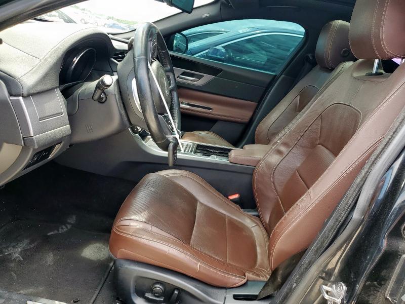 Sedans JAGUAR XF 2016 Black