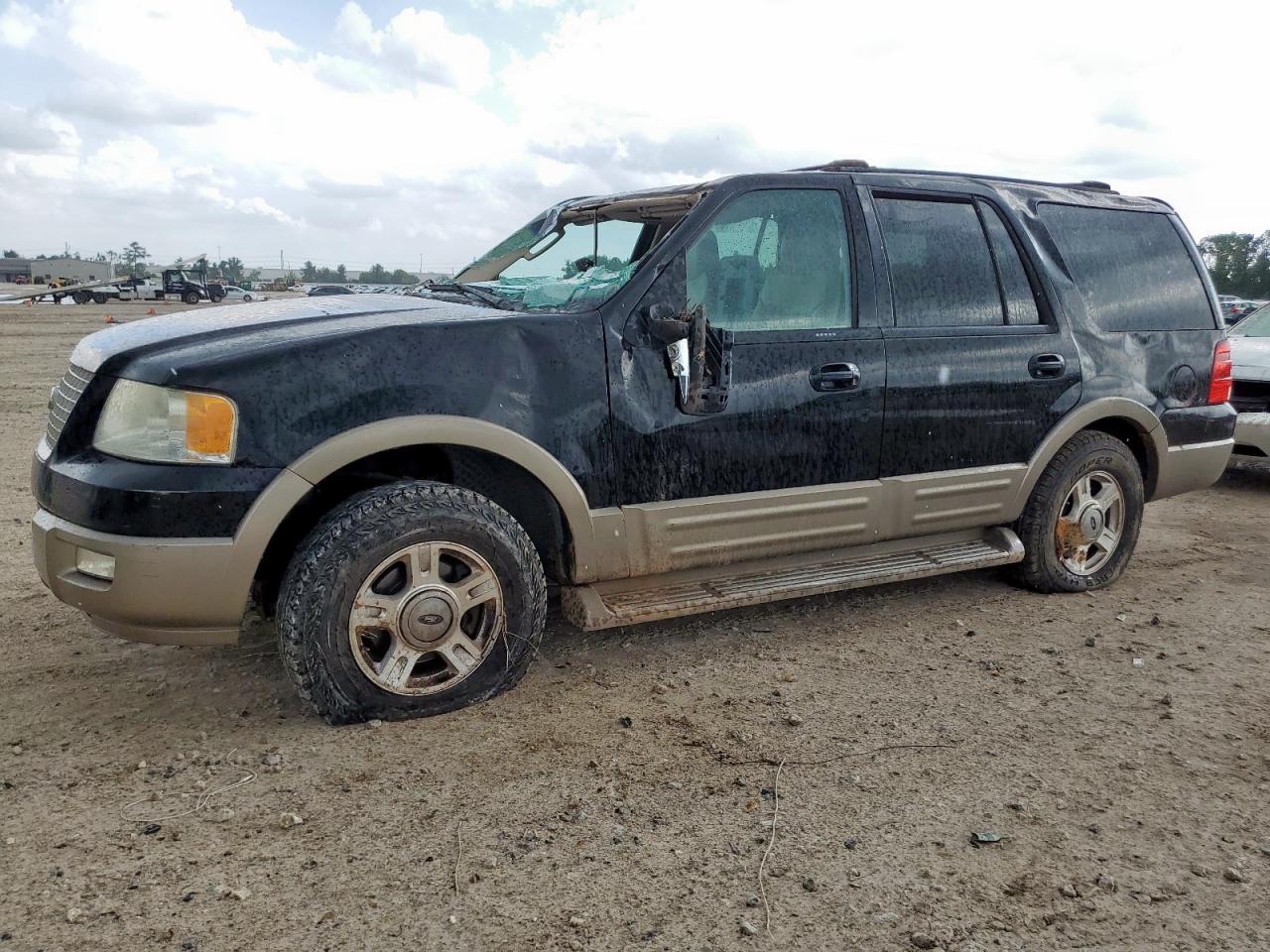 2004 Ford Expedition Eddie Bauer for Sale in Houston, TX - Top/Roof
