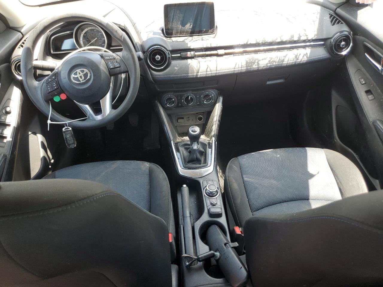 2017 Toyota Yaris Ia VIN: 3MYDLBYV5HY177893 Lot: 62356905