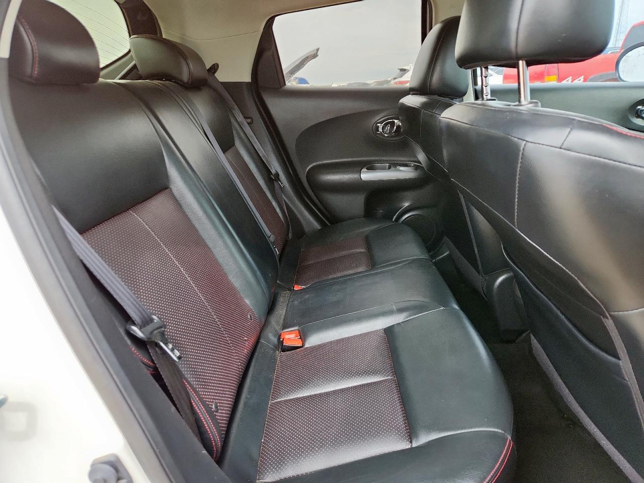 2014 Nissan Juke S VIN: JN8AF5MR6ET452196 Lot: 63039495