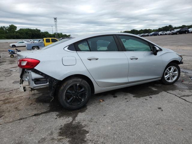 Sedans CHEVROLET CRUZE 2017 Srebrny