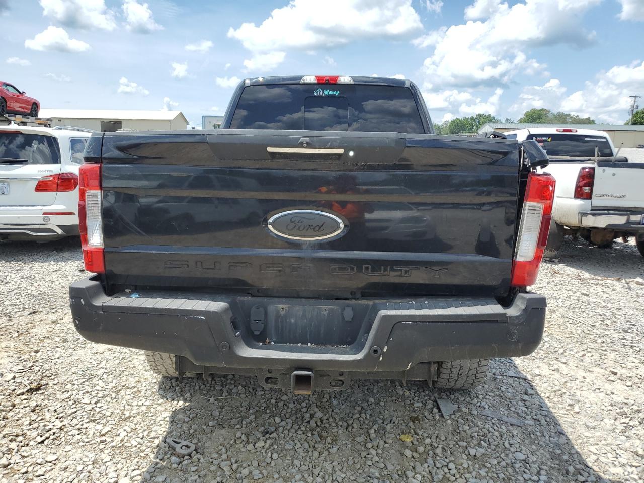 2017 Ford F250 Super Duty VIN: 1FT7W2BT7HEB17041 Lot: 61770395