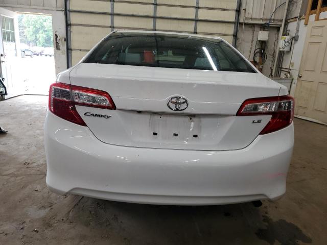  TOYOTA CAMRY 2014 Biały