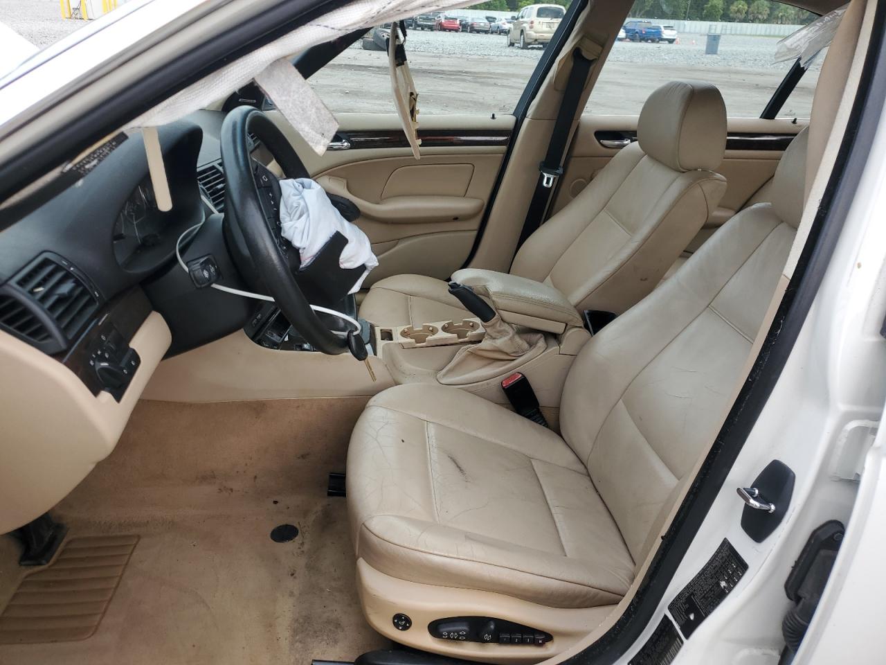 2002 BMW 330 I VIN: WBAEV53482KM23500 Lot: 61646335