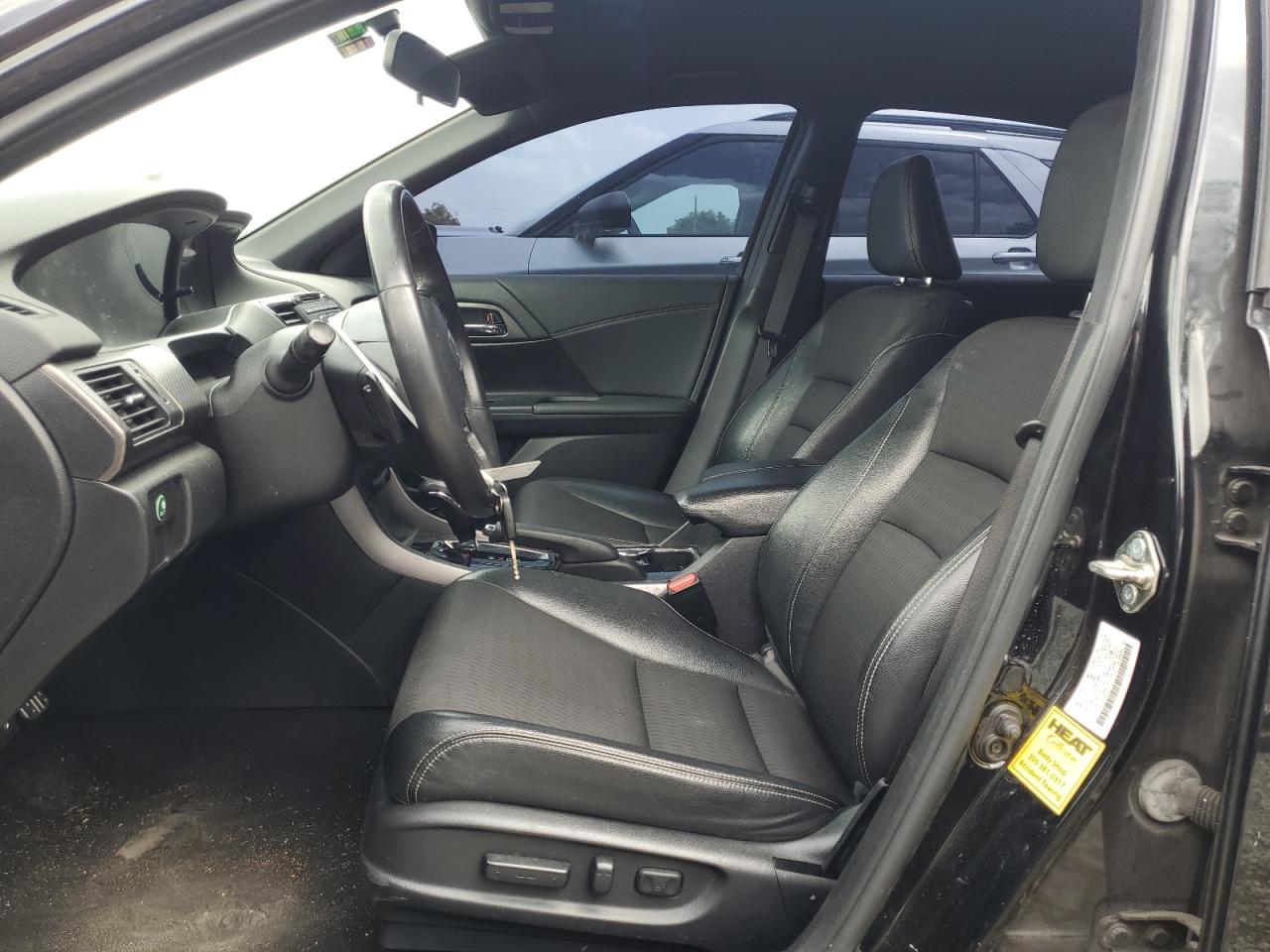 1HGCR2F5XHA202028 HONDA ACCORD 2017