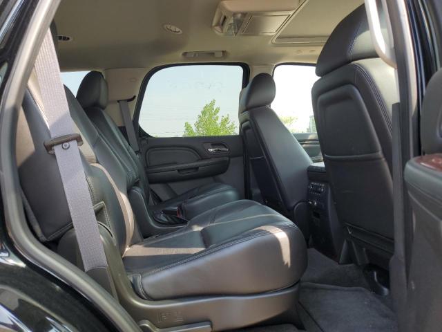 2012 CADILLAC ESCALADE LUXURY  
