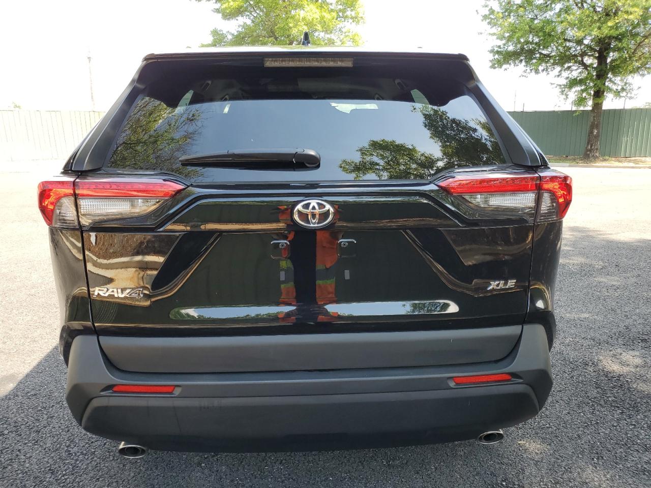 TOYOTA RAV4 2025 VIN 2T3W1RFV5SC330649 photo 6