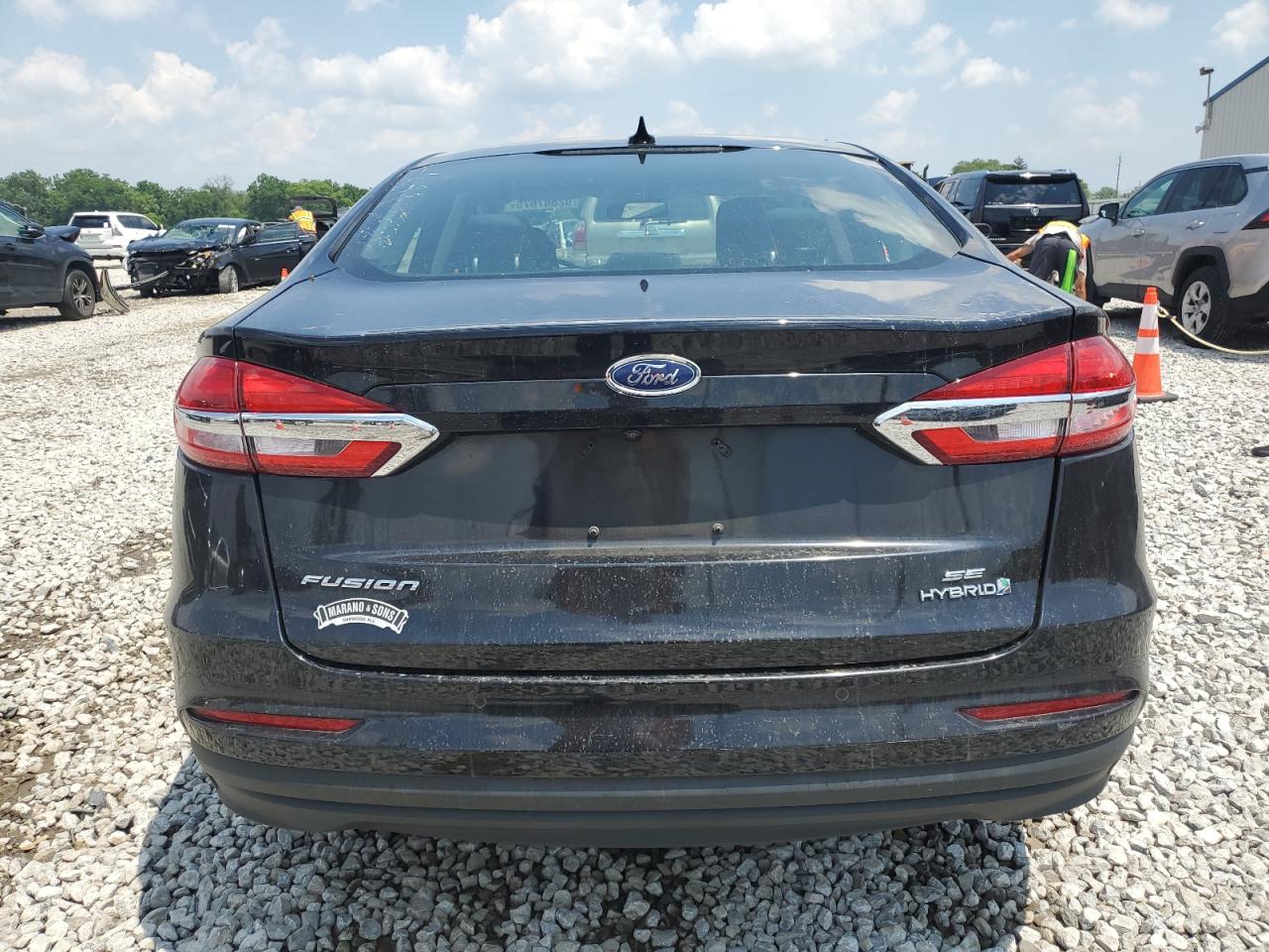 3FA6P0LU3KR192804 FORD FUSION 2019
