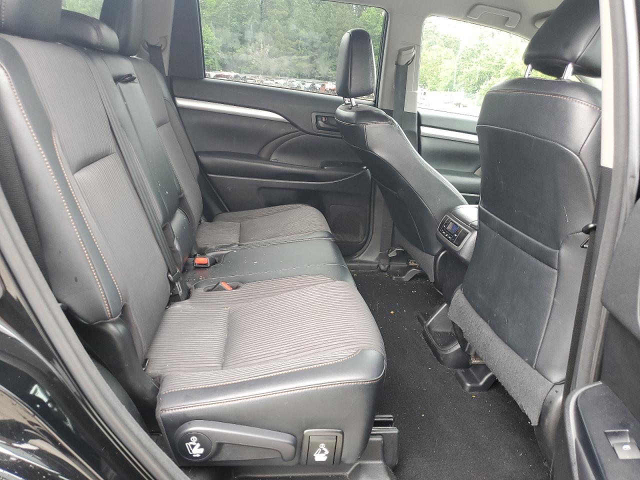 5TDBZRFHXHS444205 TOYOTA HIGHLANDER 2017