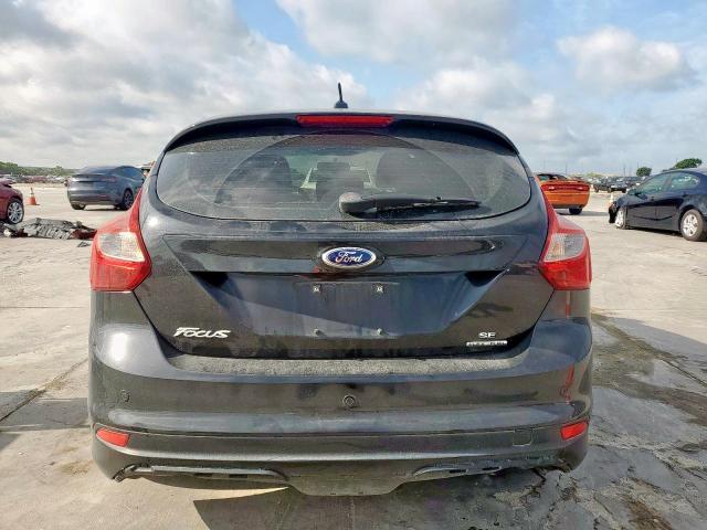  FORD FOCUS 2014 Black
