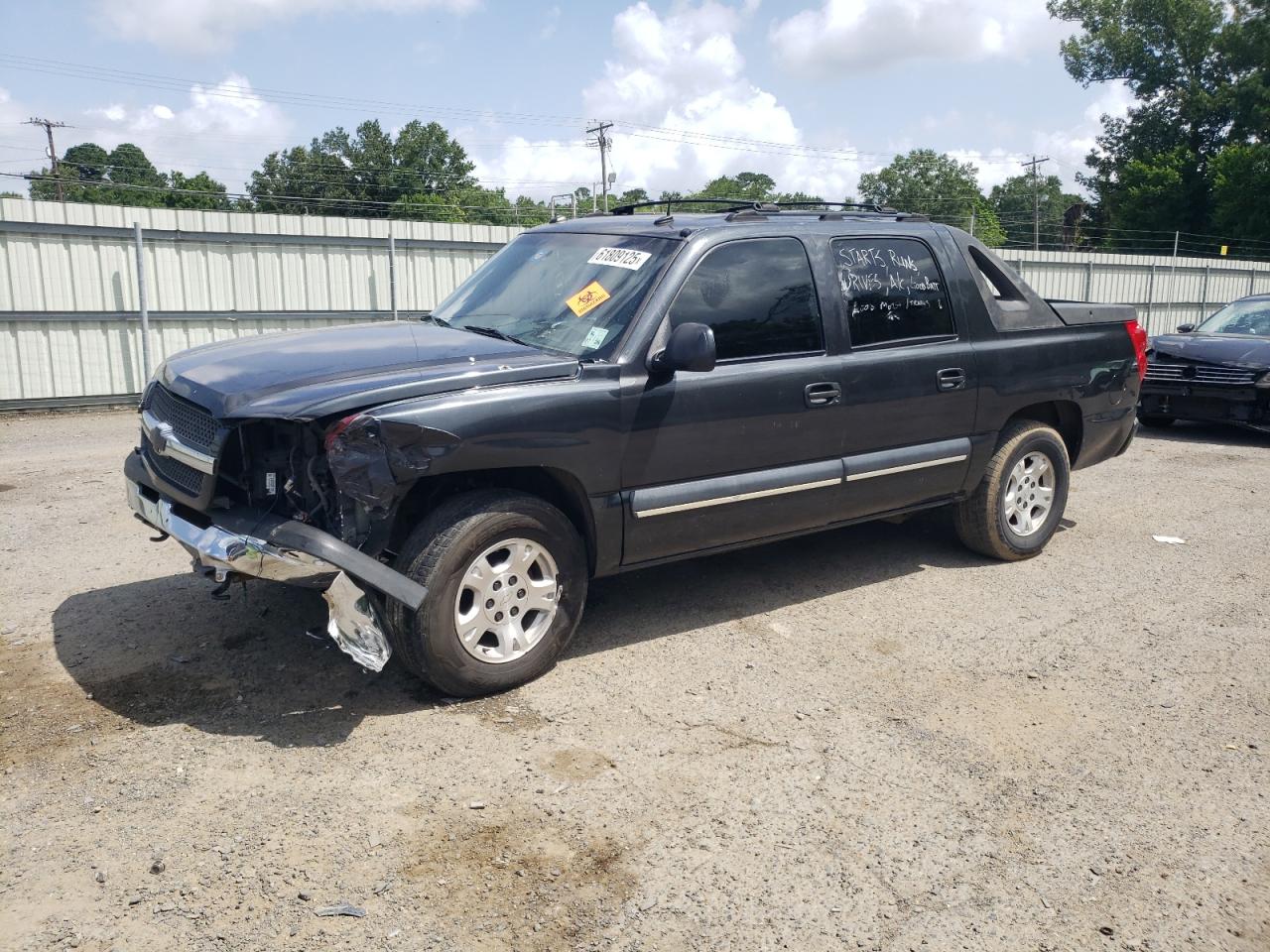 2003 Chevrolet Avalanche C1500 продається в Shreveport, LA - Front End