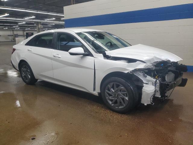  HYUNDAI ELANTRA 2024 White