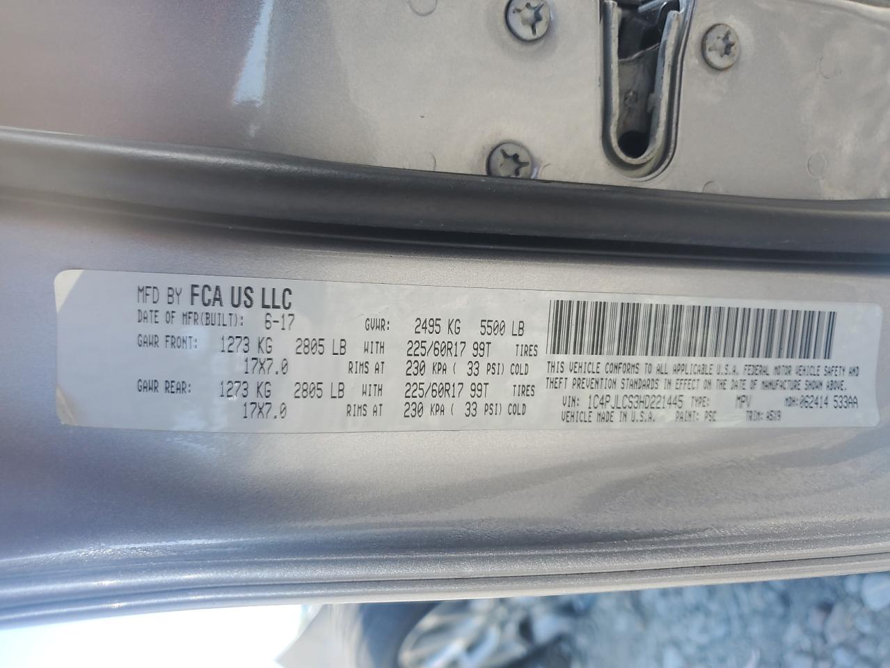 2017 Jeep Cherokee Latitude VIN: 1C4PJLCS3HD221445 Lot: 80475175