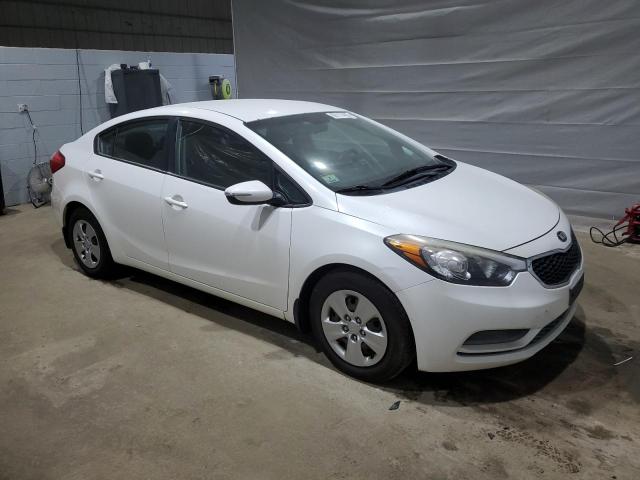 Sedans KIA FORTE 2015 Biały
