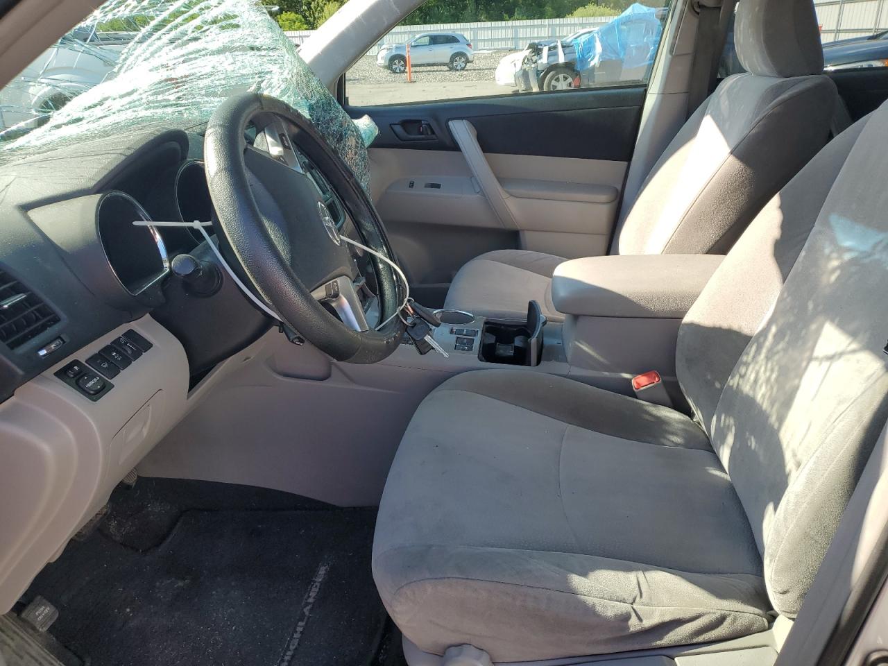 TOYOTA HIGHLANDER 2013 VIN 5TDBK3EH3DS203681 фото 7