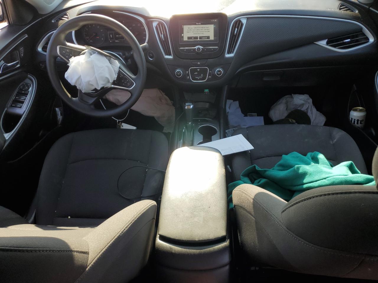 1G1ZC5ST3JF202633 CHEVROLET MALIBU 2018