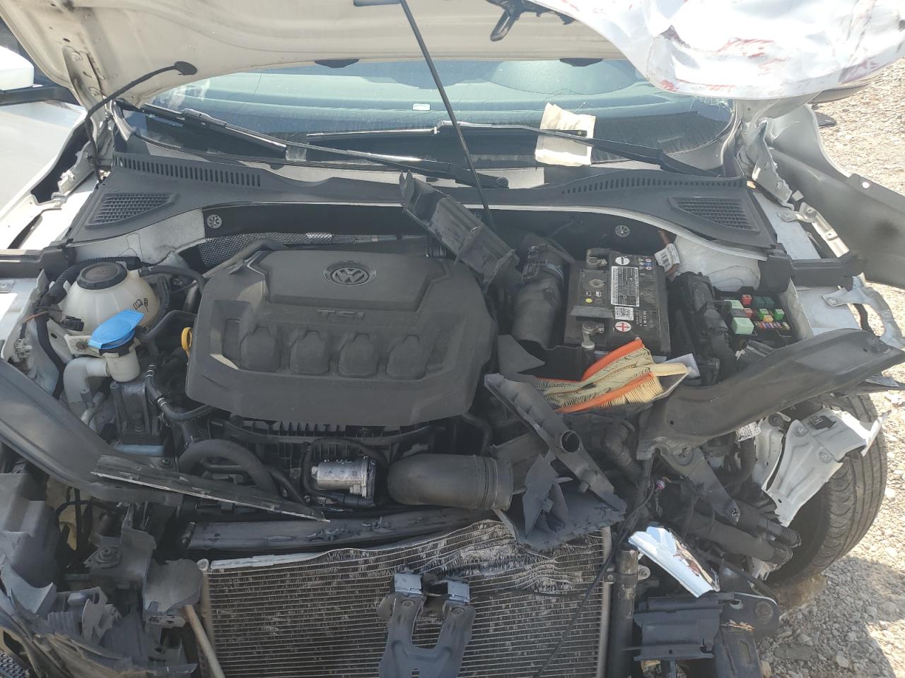 2020 Volkswagen Passat Se VIN: 1VWSA7A3XLC015810 Lot: 61828365