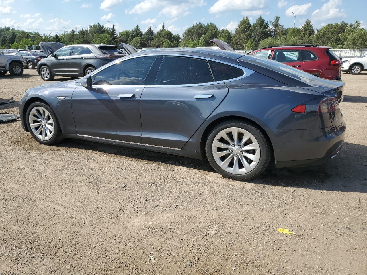 TESLA MODEL S 2015 VIN 5YJSA1E23FF118933 zdjęcie 2