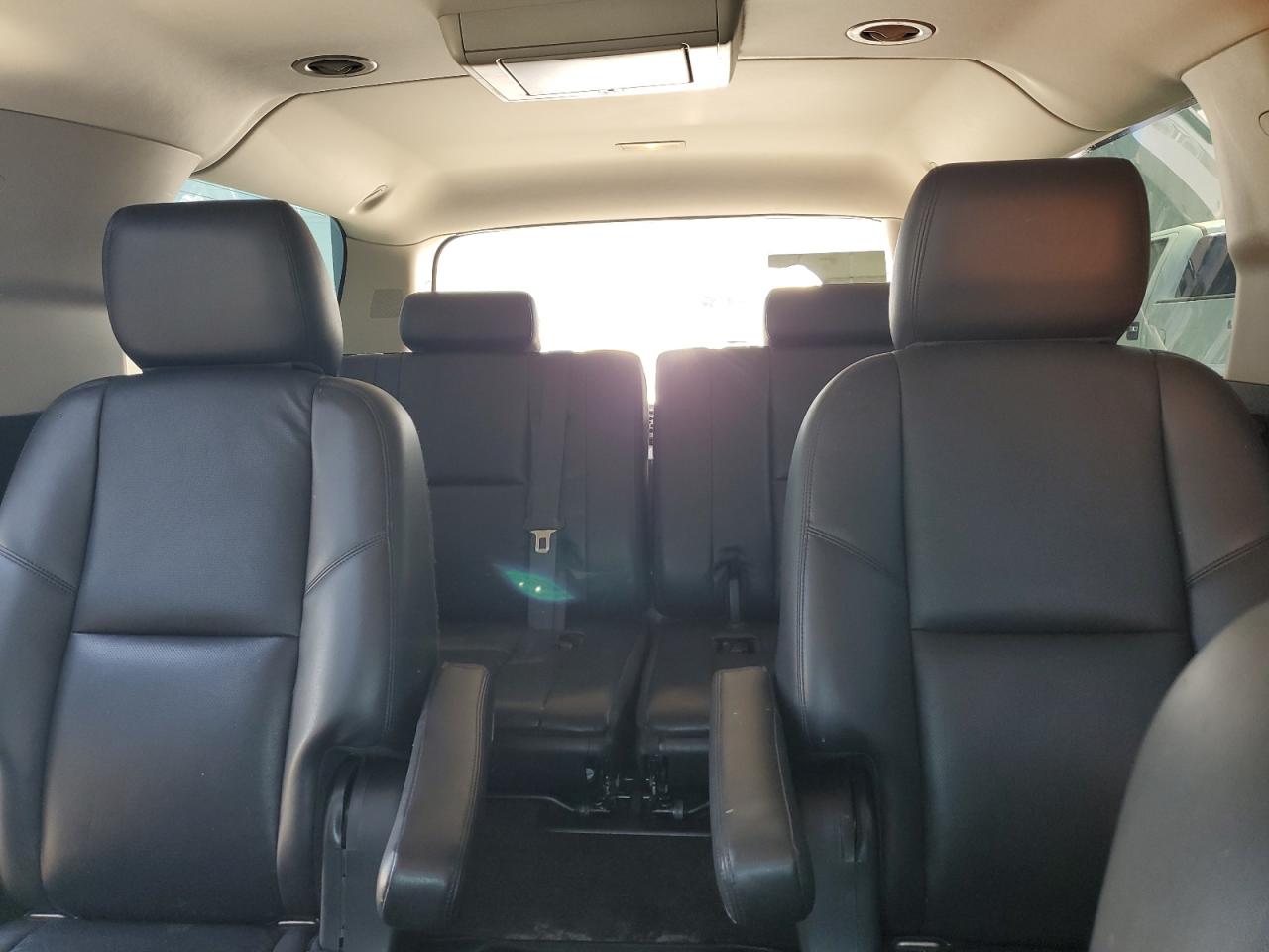 2013 GMC Yukon Xl Denali VIN: 1GKS2MEF3DR123353 Lot: 62858855