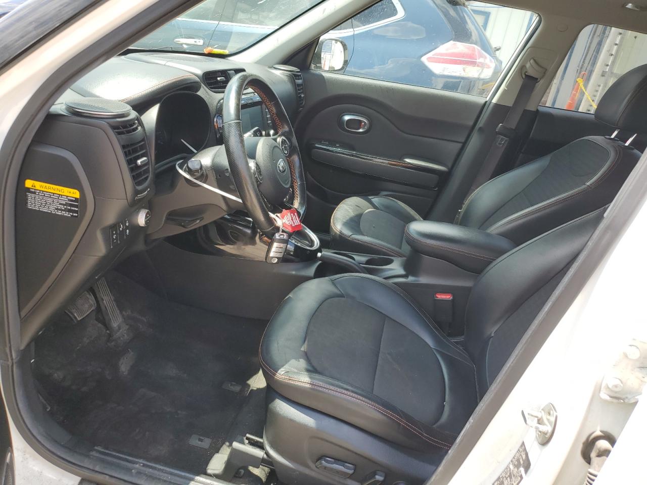 KIA SOUL 2018 VIN KNDJX3AA0J7894339 photo 7