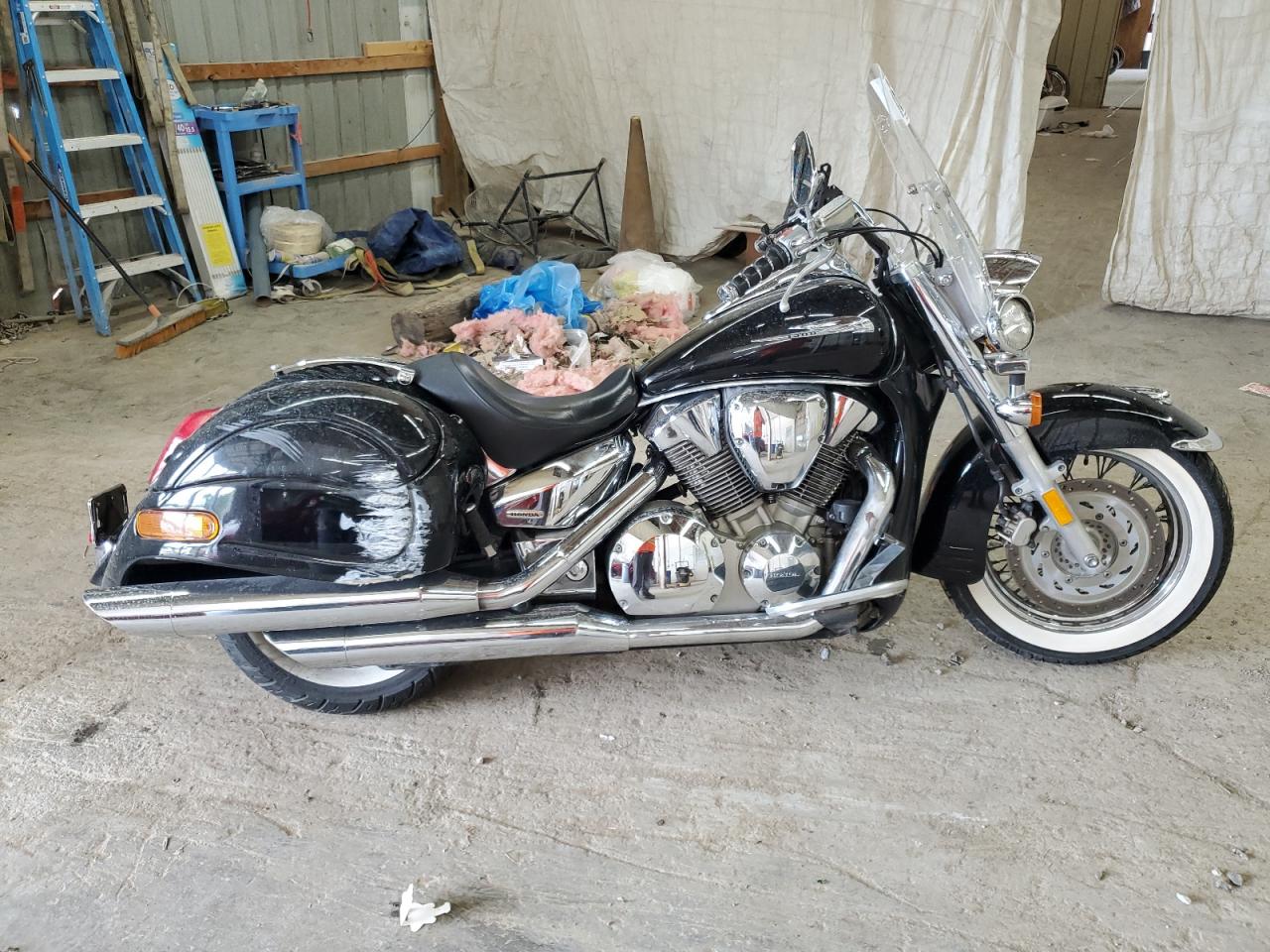 1HFSC52033A001982 HONDA VT CYCLE Photo 1
