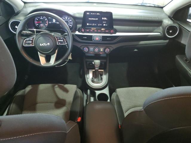  KIA FORTE 2024 Srebrny