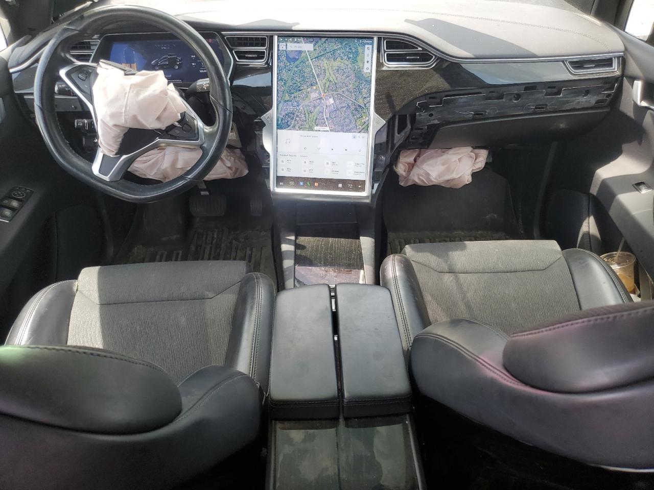 2016 Tesla Model X VIN: 5YJXCAE23GF020258 Lot: 61231345