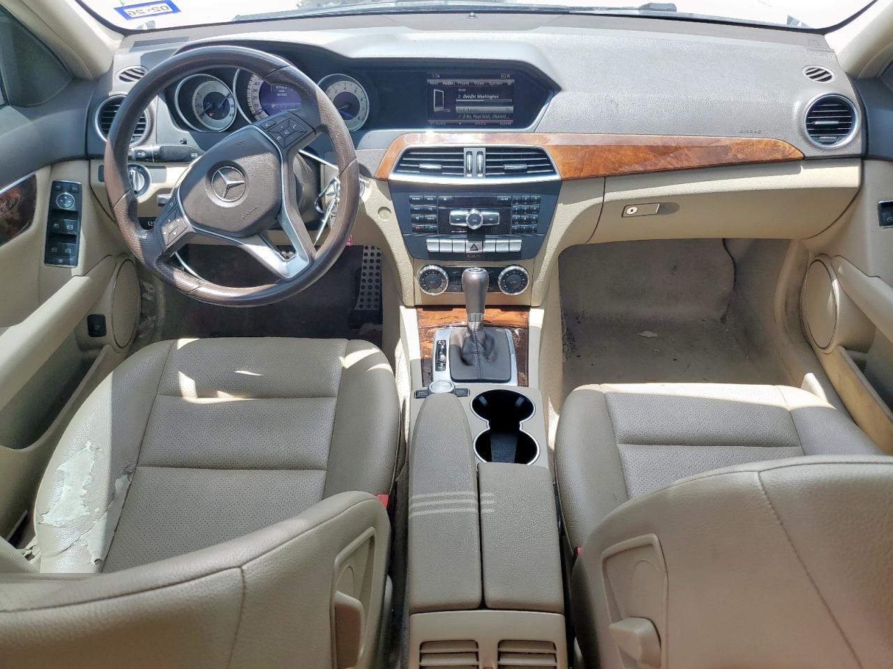2013 Mercedes-Benz C 250 VIN: WDDGF4HB2DR279386 Lot: 61888045