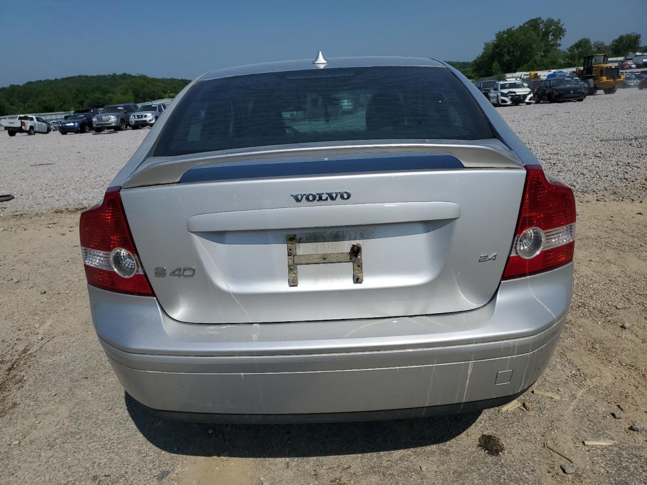 2006 Volvo S40 2.4I VIN: YV1MS382862157883 Lot: 62740195