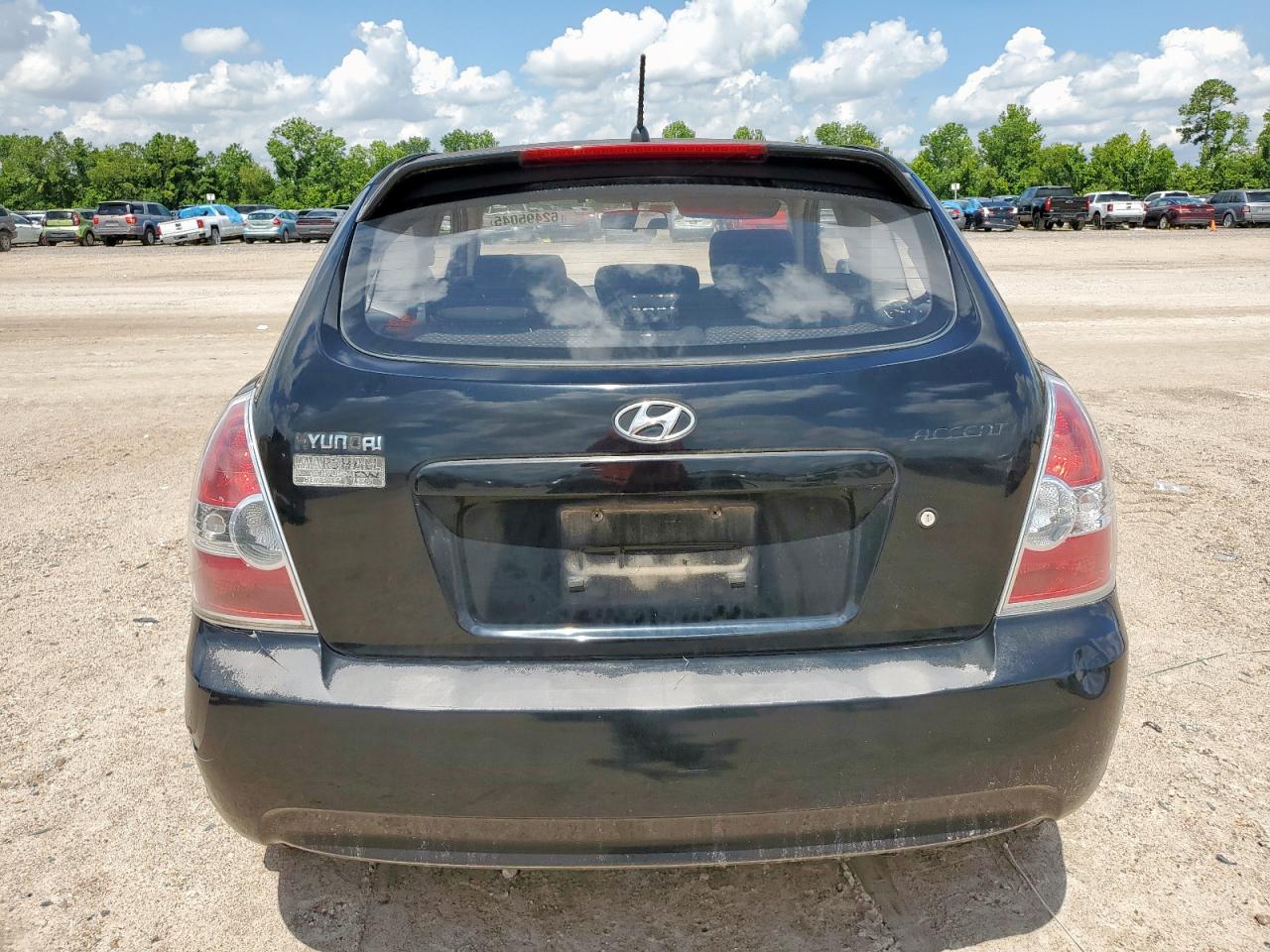 2007 Hyundai Accent Gs VIN: KMHCM36C27U015618 Lot: 62495045