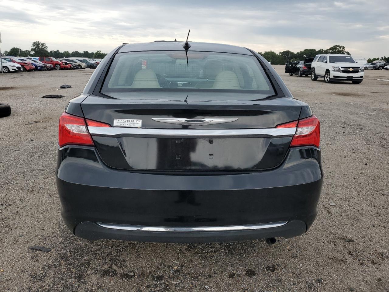 2013 Chrysler 200 Lx VIN: 1C3CCBAB2DN640207 Lot: 62296955