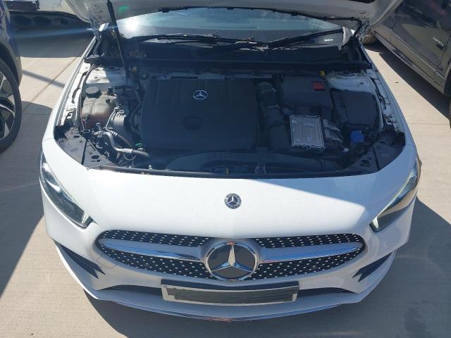 2018 MERCEDES BENZ A 180 AMG