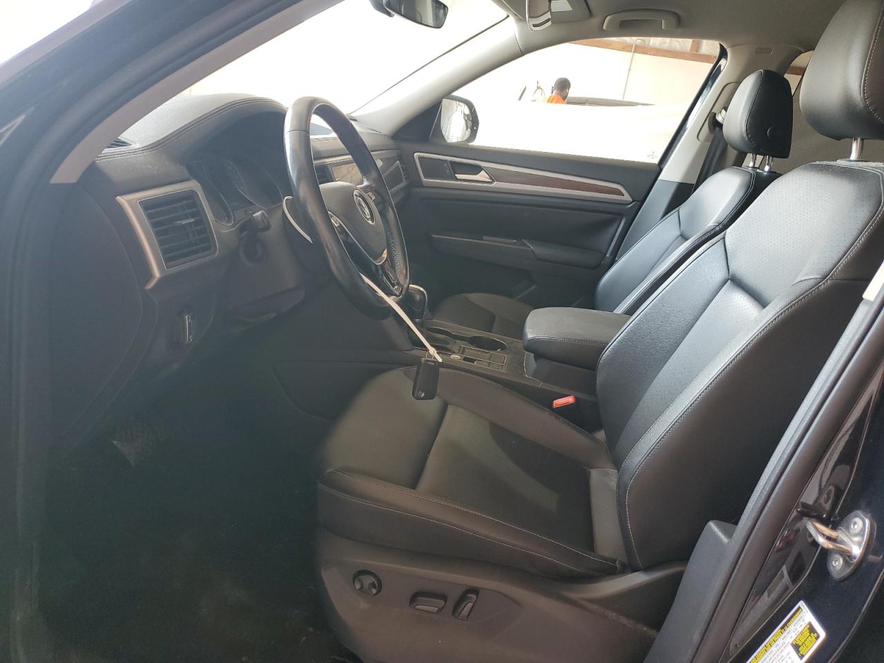 2019 Volkswagen Atlas Se VIN: 1V2WR2CA5KC518427 Lot: 61795415