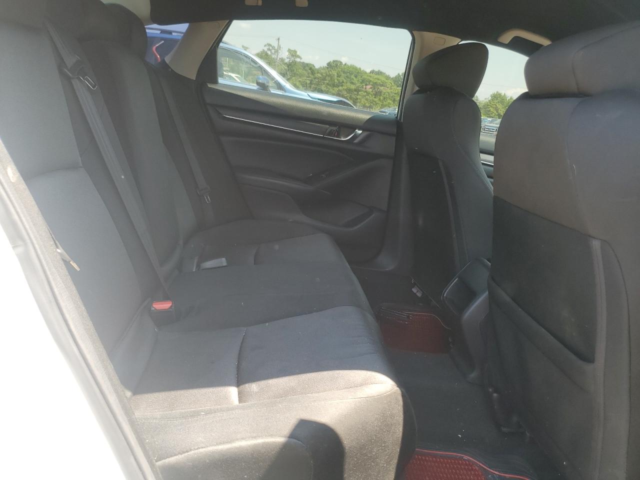 1HGCV1F15JA083393 HONDA ACCORD 2018