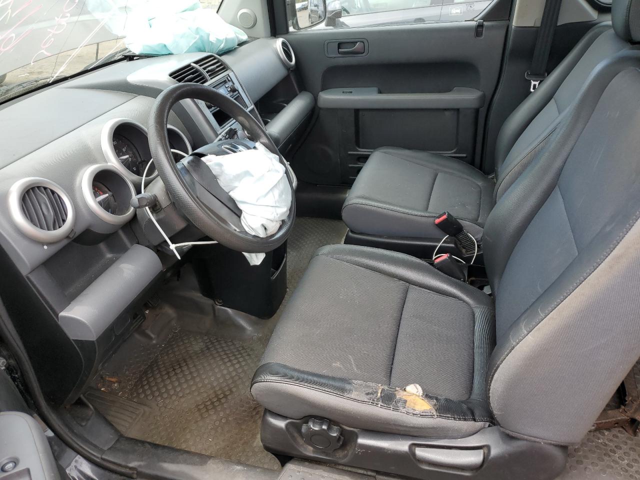 2004 Honda Element Lx VIN: 5J6YH28394L009817 Lot: 62341675
