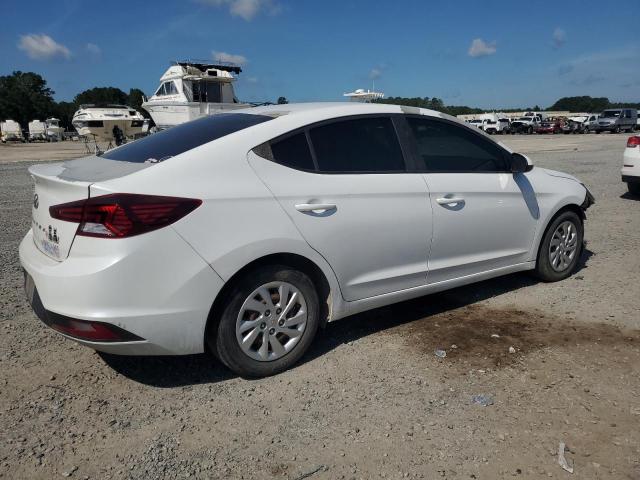  HYUNDAI ELANTRA 2019 Белы