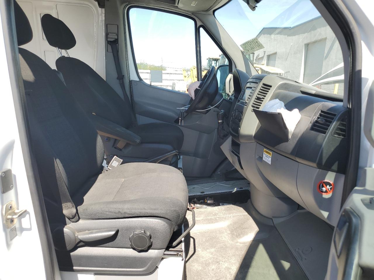 2015 Mercedes-Benz Sprinter 2500 VIN: WD3PE7CC6FP155709 Lot: 63115275