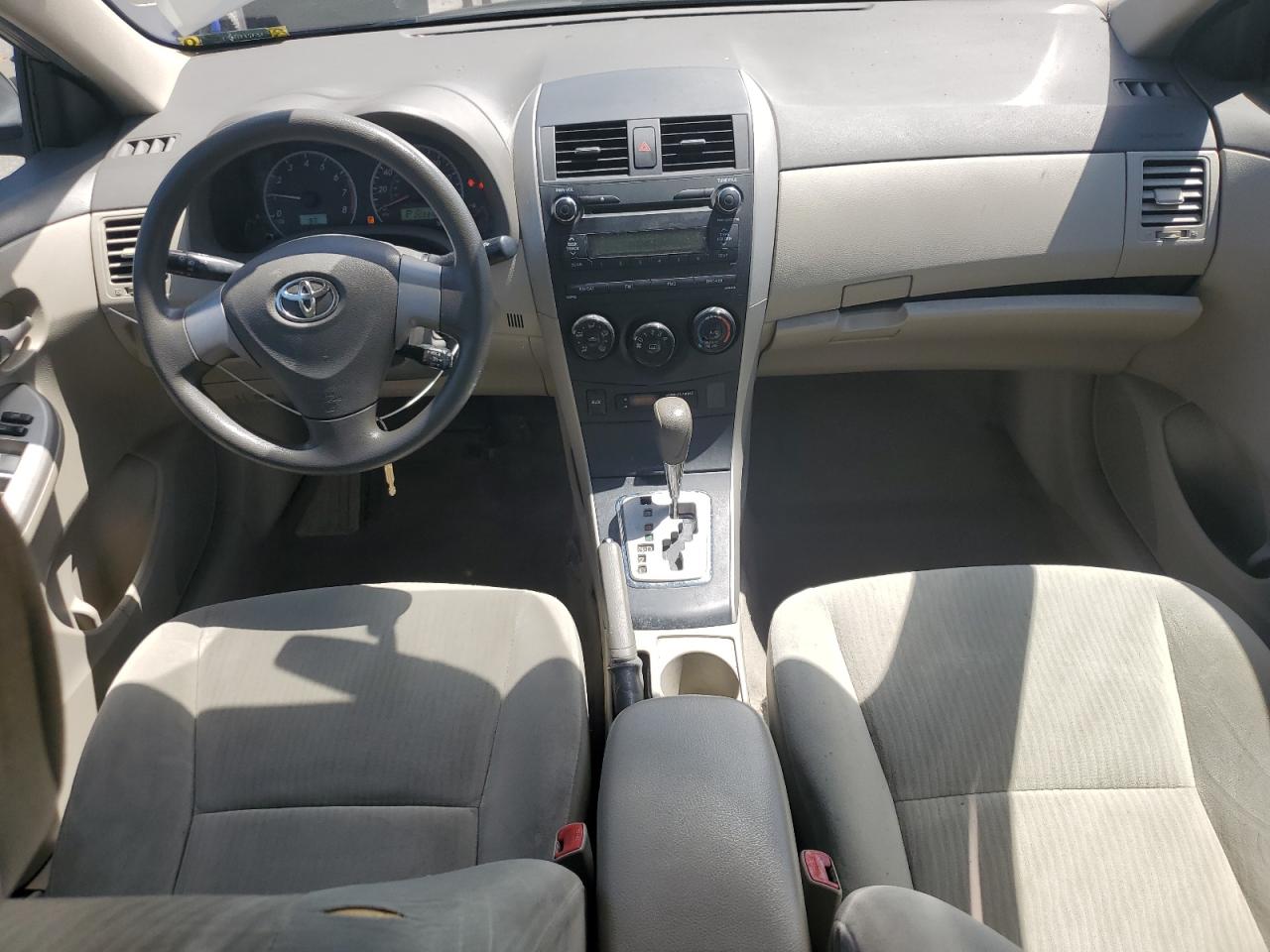 2010 Toyota Corolla Base VIN: 1NXBU4EE7AZ244775 Lot: 61383975