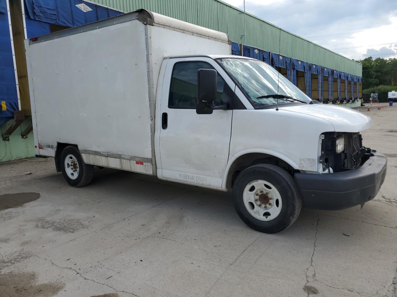 GMC SAVANA 2015 VIN 1GDY72CF7F1906039 фото 4