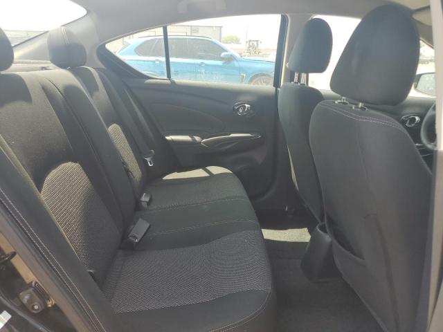 2018 NISSAN VERSA S  