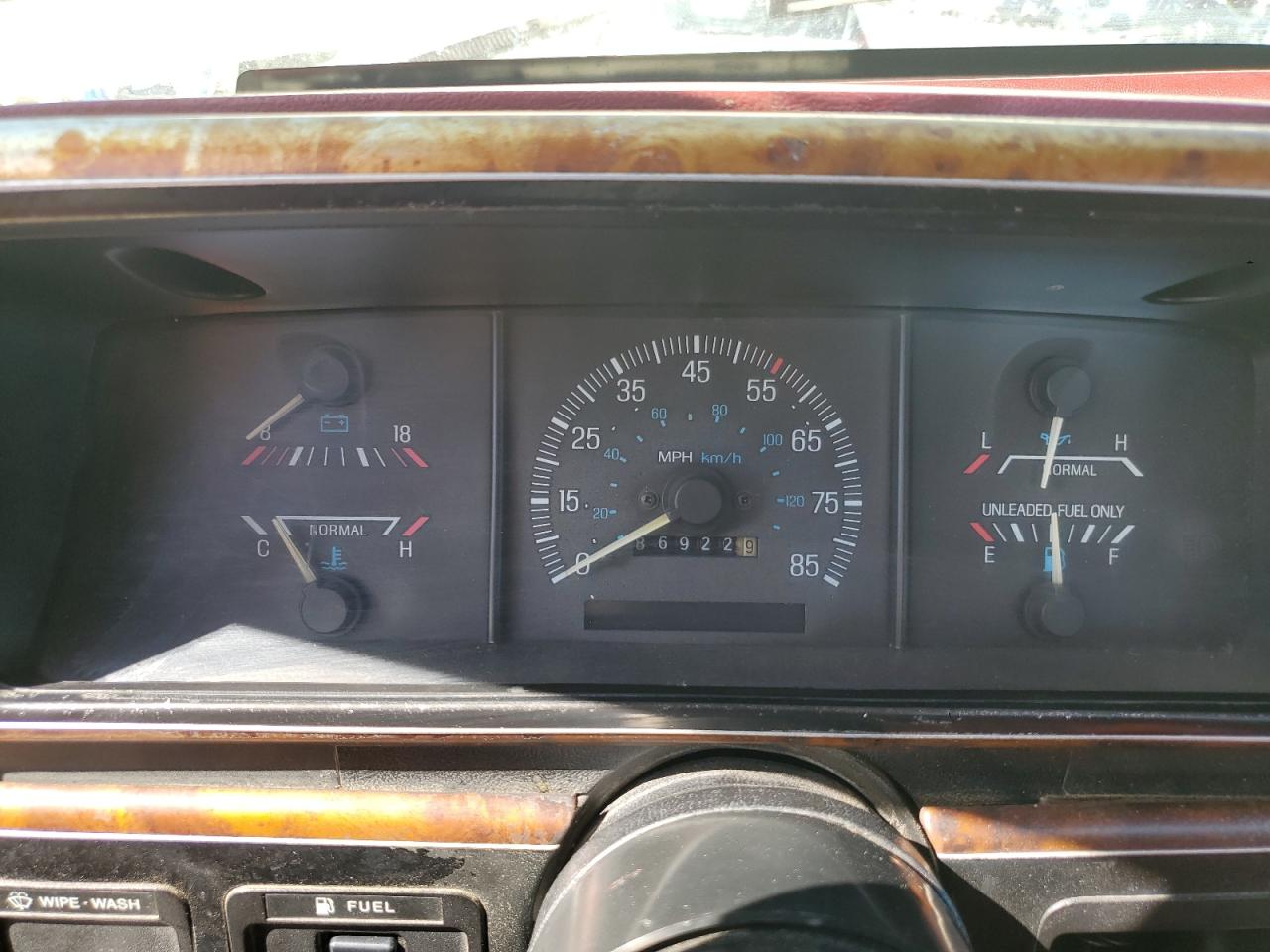 1990 Ford F150 VIN: 1FTDF15Y5LPA89323 Lot: 62608275