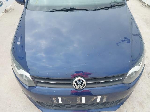 2010 VOLKSWAGEN POLO MODA