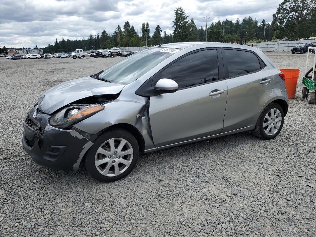 JM1DE1KZ4D0168170 MAZDA 2 Photo 1