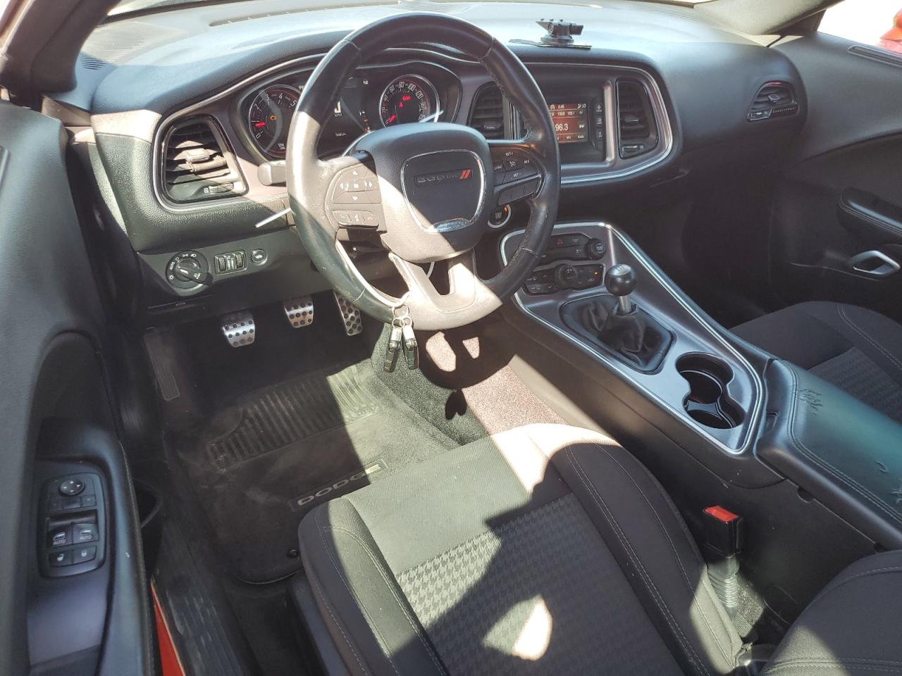 2017 Dodge Challenger R/T VIN: 2C3CDZBT5HH517853 Lot: 60881335