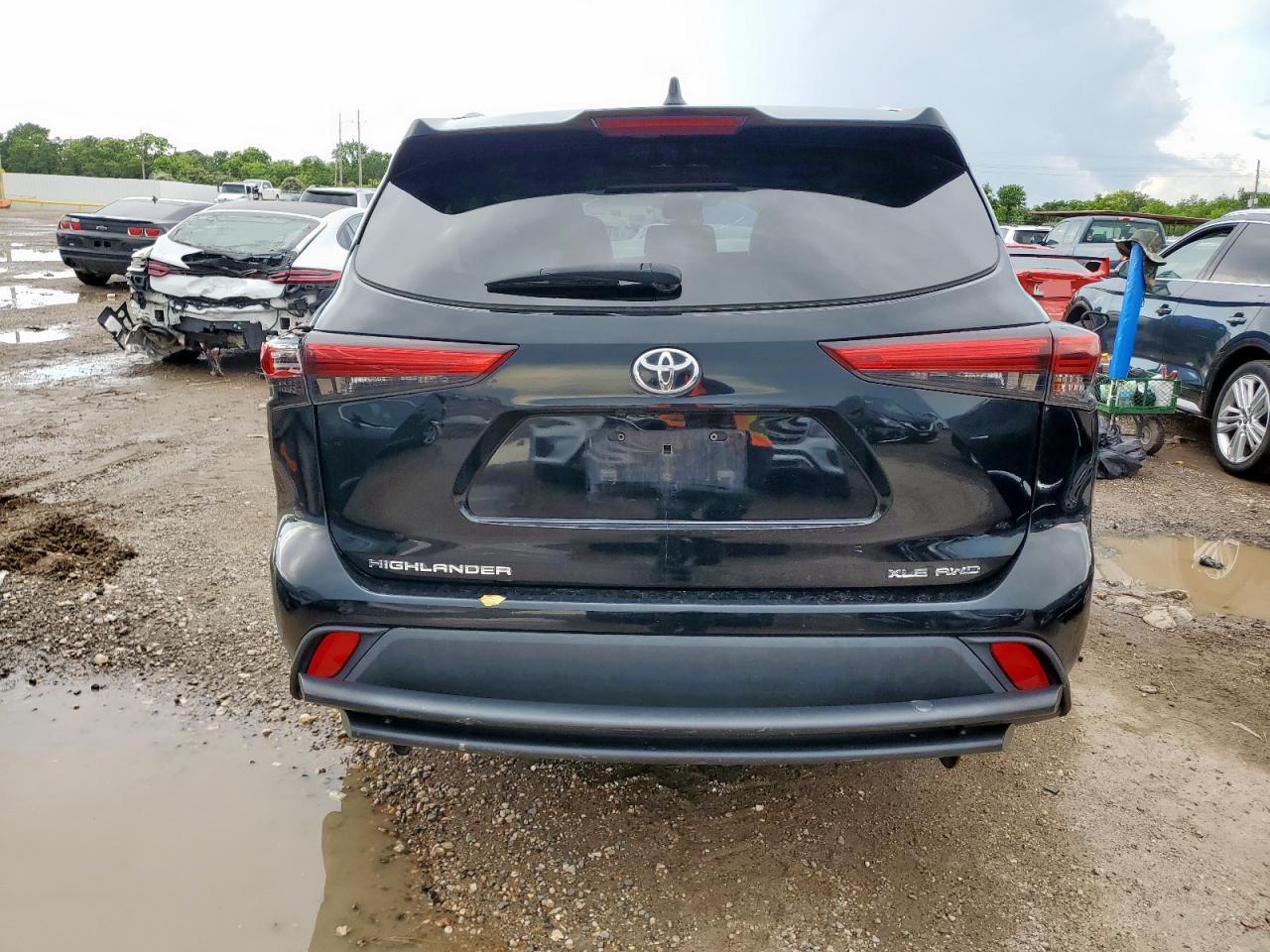 2021 Toyota Highlander Xle VIN: 5TDHZRBH1MS059853 Lot: 61021815